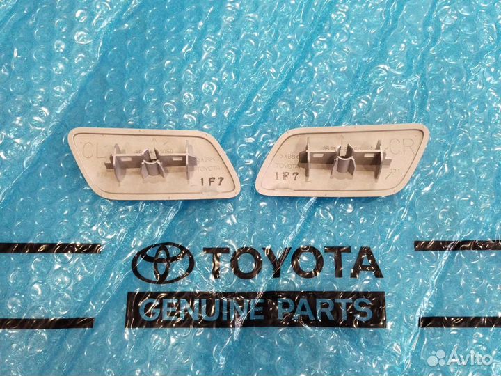 Крышки форсунок Land Cruiser 200 12-15 серебристые