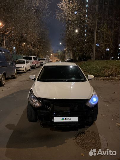 Hyundai Solaris 1.4 МТ, 2012, 280 000 км