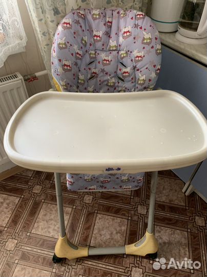 Стульчик для кормления