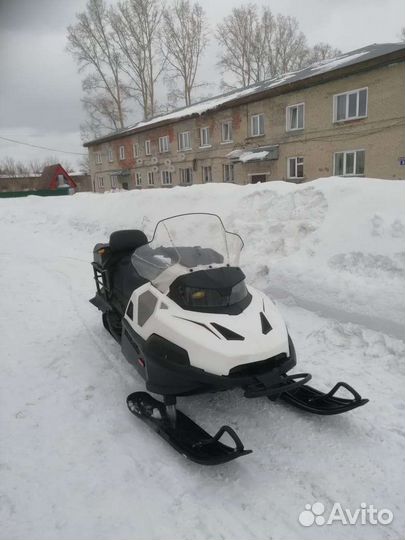 Снегоход Стелс Викинг 800