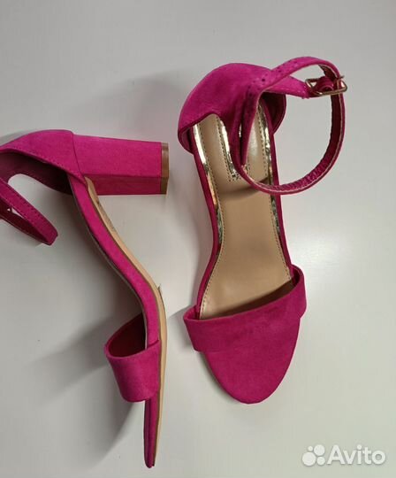 Босоножки женские 38 размер