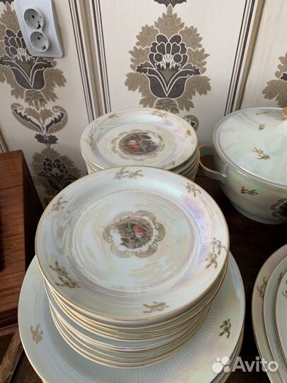 Столовый,чайный и кофейный сервизы ГДР (Кольдиц)