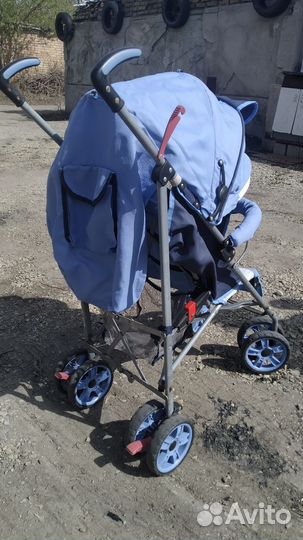 Прогулочная коляска трость