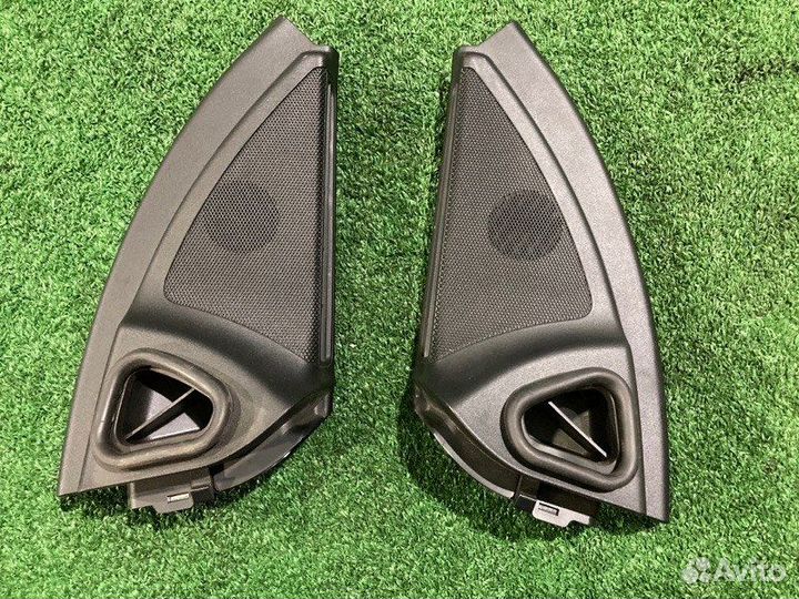 Уголки с пищалками передние Mercedes-Benz M-Class