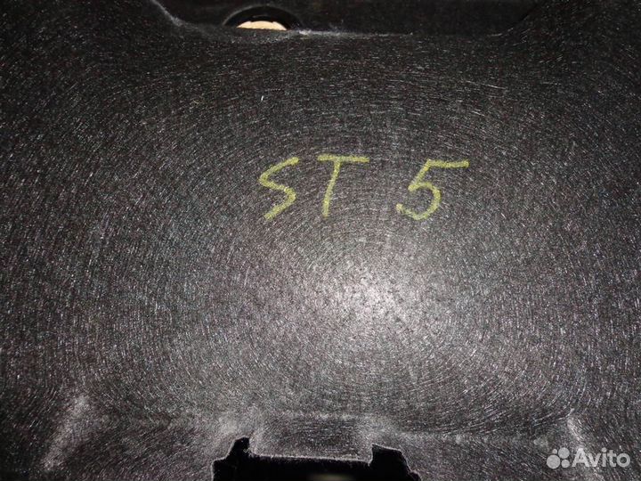 Обшивка крышки багажника VW Passat CC