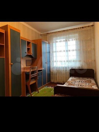 3-к. квартира, 54 м², 2/4 эт.