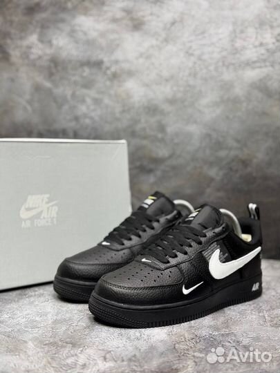 Кроссовки Nike Air Force 1