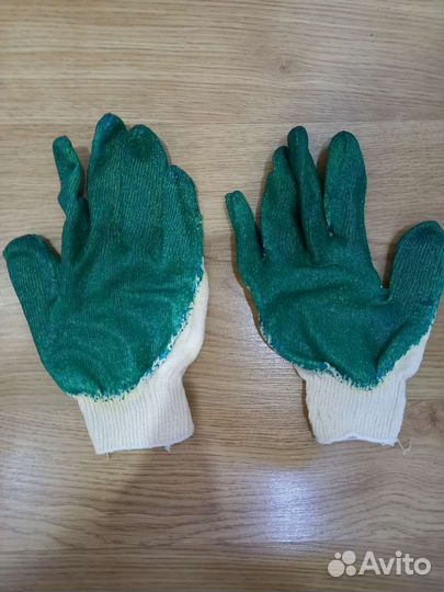 Перчатки