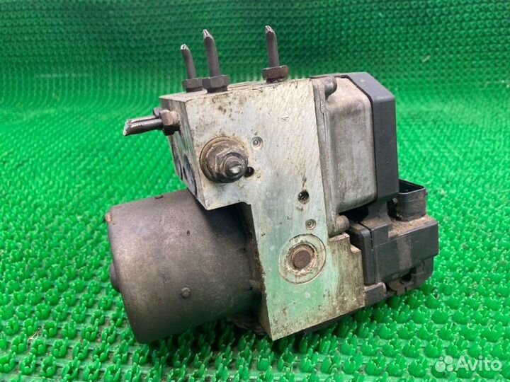 Блок ABS (насос) Hyundai Sonata EF G6BA 2005