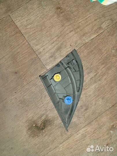 Заглушки зеркал дверей на хундай Солярис 1