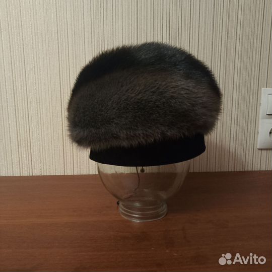 Берет норковый размер54-56