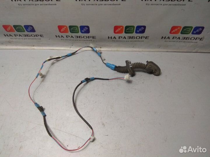 Проводка двери задняя левая Toyota Corolla E150