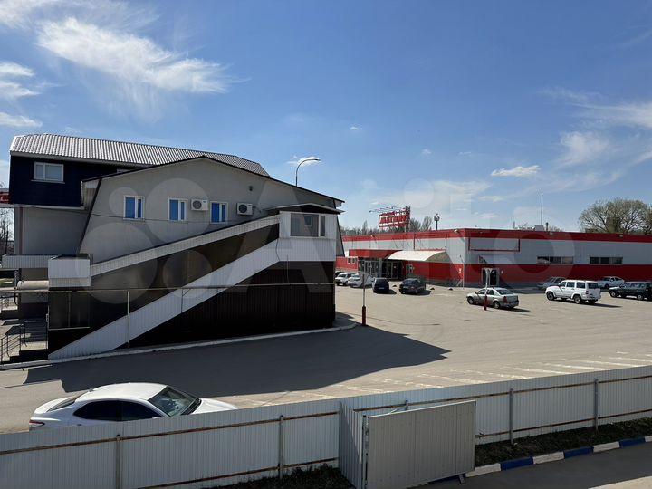 Здание, 200 м²