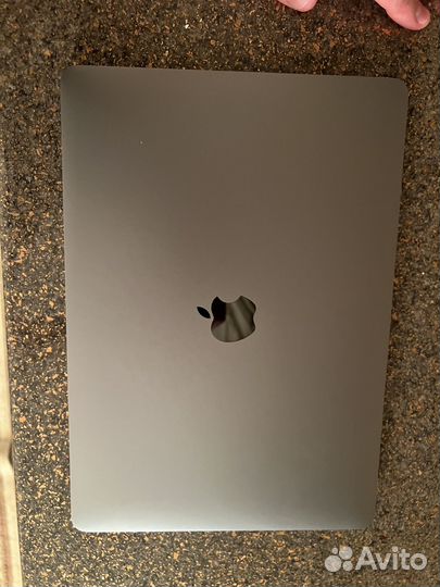 Apple MacBook Pro 13 2019