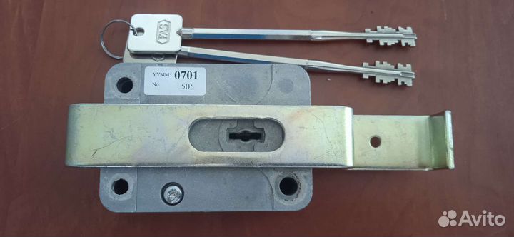 Замок сейфовый