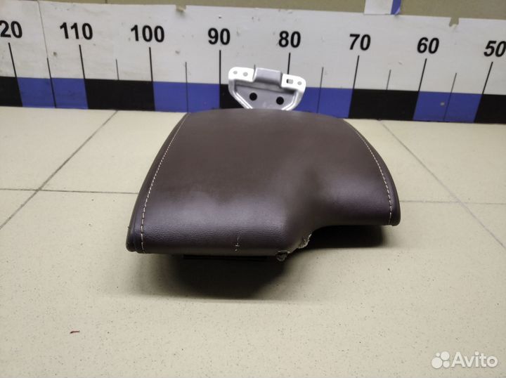 Подлокотник Fortuner 2015