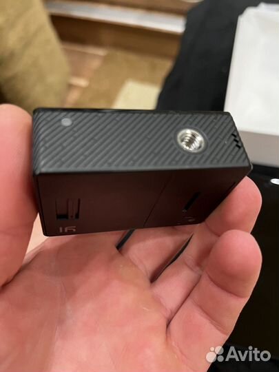 Экшн камера xiaomi yi
