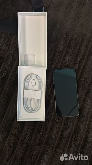 iPhone 16 Pro, 256 ГБ