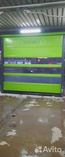 Секционные ворота под ключ