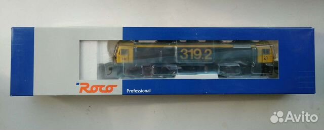 Дизельный локомотив roco 63976