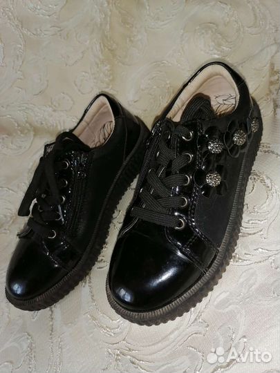 Школьная обувь для девочки