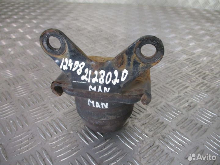 Отбойник передней рессоры MAN 81962100613