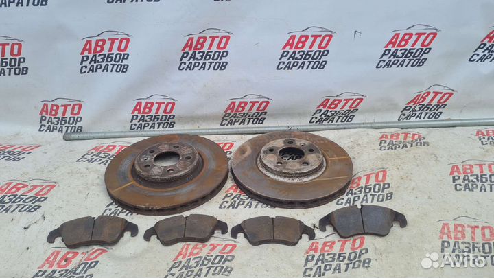 Комплект тормозов диски+колодки Audi Q5