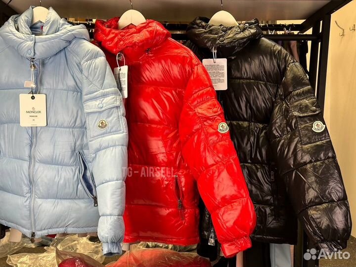 Пуховик moncler метка nfc