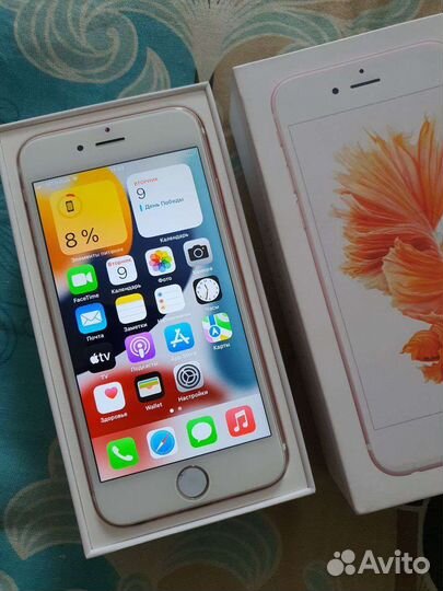 Телефон iPhone 6s на 64гб