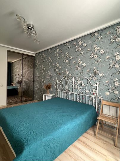 2-к. квартира, 60 м², 4/4 эт.