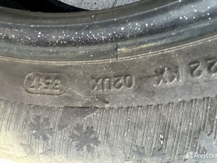 Michelin X-Ice North 3 215/60 R17