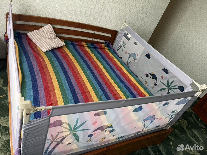 Бортики защитные на взрослую кровать