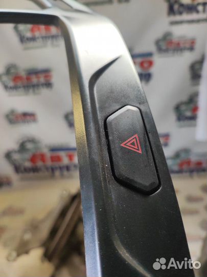 Накладка консоли панели приборов LADA Vesta седан