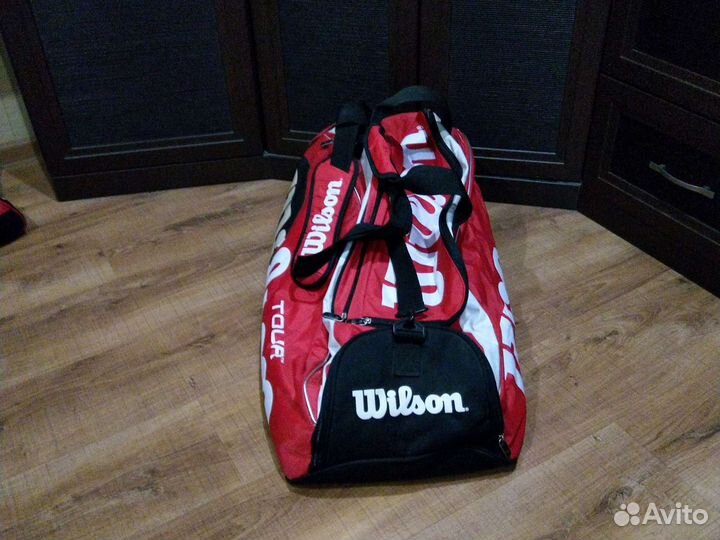 Сумка спортивная для большего тенниса Wilson Tour