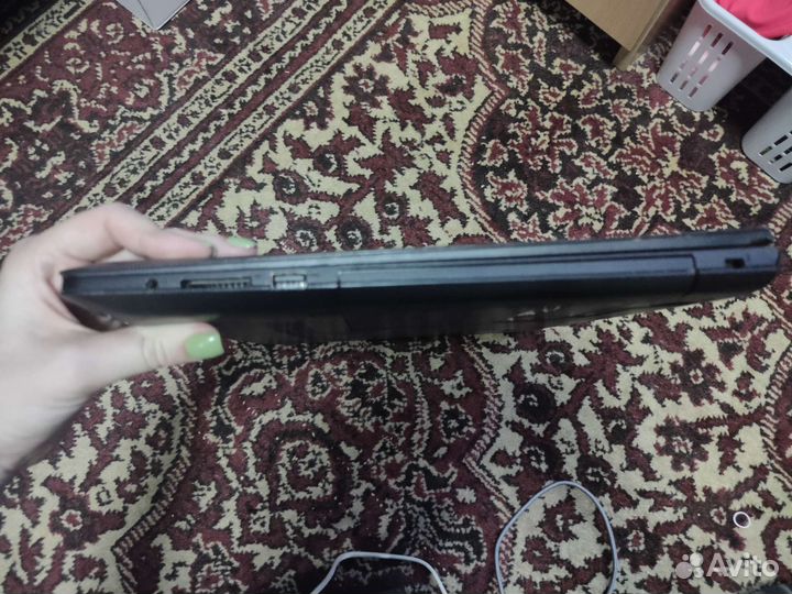 Ноутбук lenovo