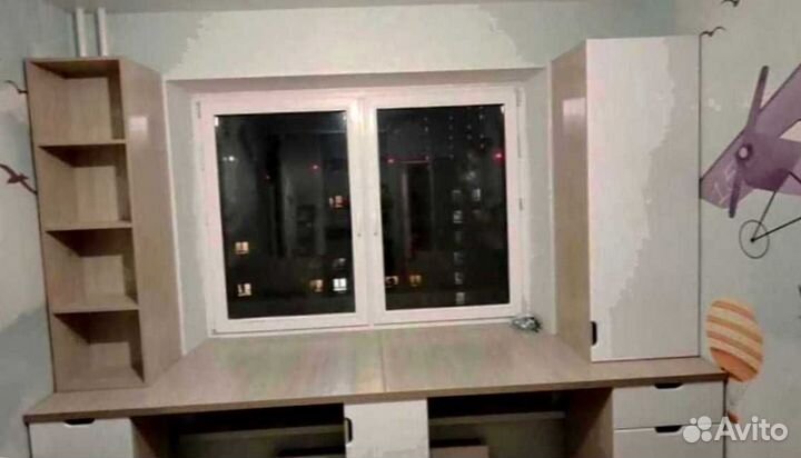 Рабочая зона у окна