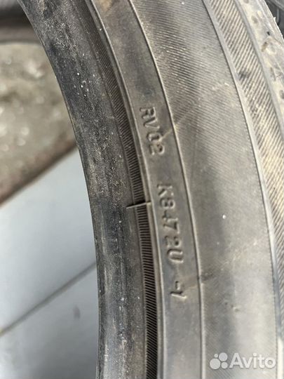 Yokohama BluEarth RV-02 225/45 R19