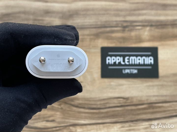 Зарядное устройство на iPhone 20w type-c