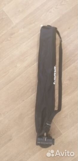 Штатив для фотоаппарата профессиональный