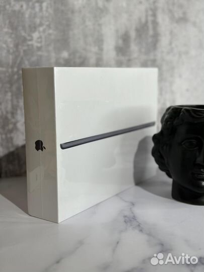 Apple iPad 10.2 Wi-Fi 64гб