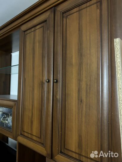 Стенка в гостиную бу