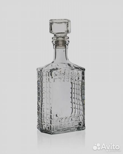 Бутылка c пpoбкой для водки, воды