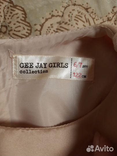 Нарядное платье для девочки