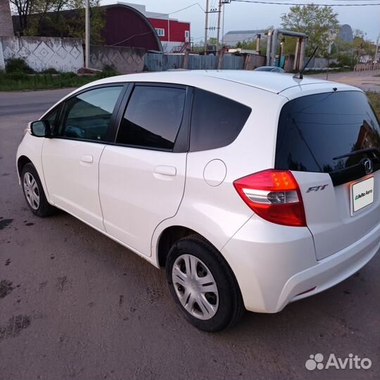 Honda Fit 1.3 AT, 2011, 195 000 км