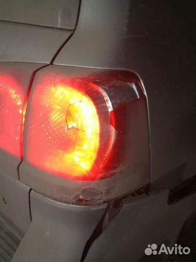 Фонарь задний