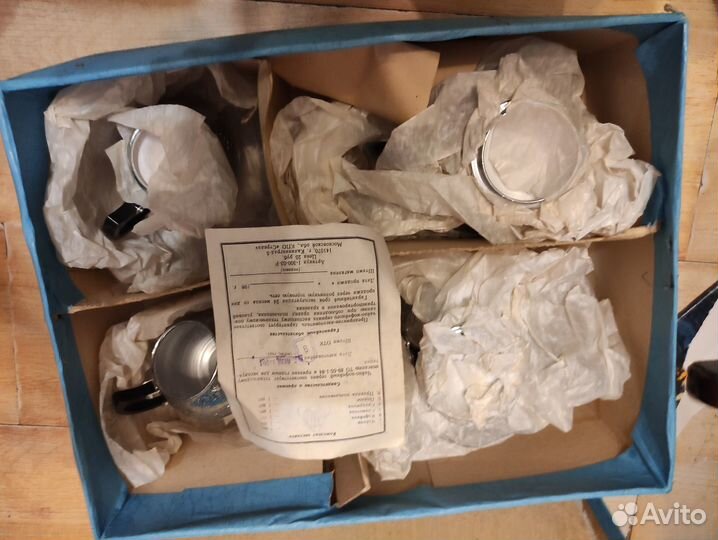 Сервировка стола и посуда