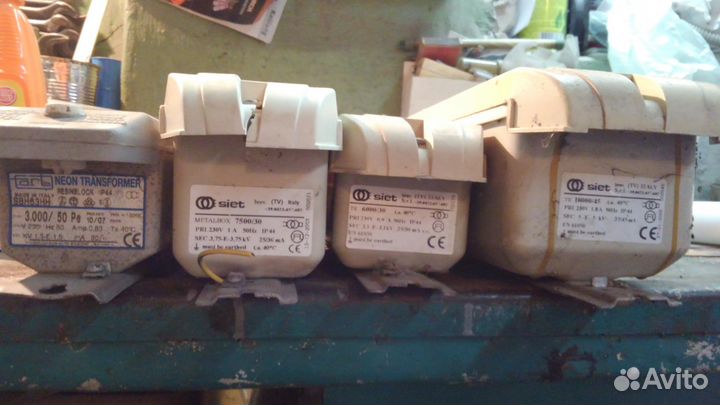 Трансформатор для неона