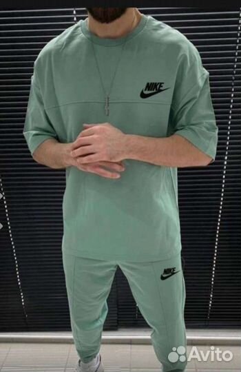 Спортивный костюм мужской новый