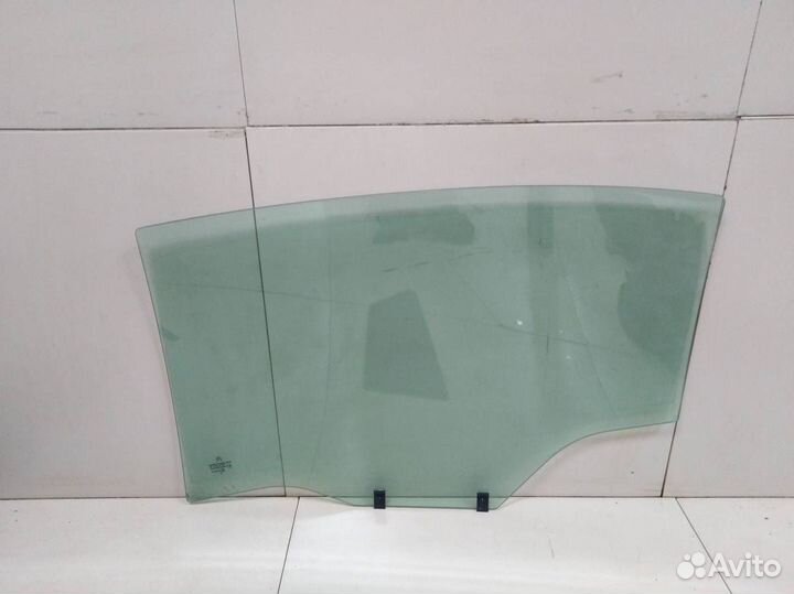 Стекло двери задней правой Citroen C4 2005-2011