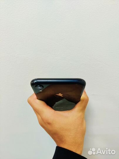 iPhone Xr, 128 ГБ